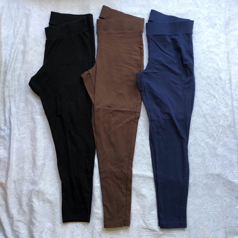 3 pack of women's leggings in black, brown, and blue